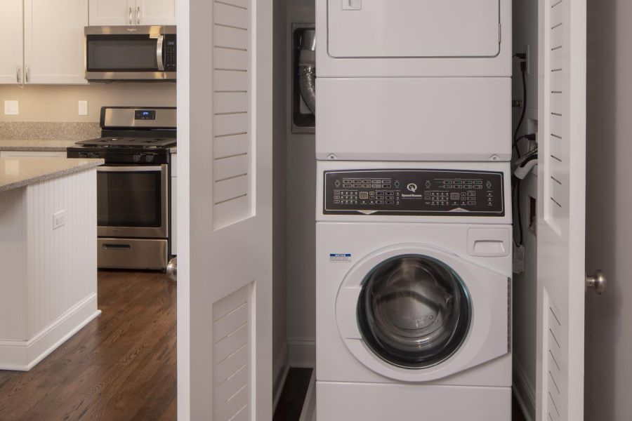 Woodland Hills Manor Large Modern White Walk In Closet